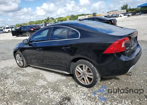2013 Volvo S60 T5 z USA, uszkodzony, nr VIN YV1612FSXD1216721